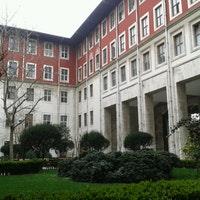 istanbul universitesi edebiyat fakultesi