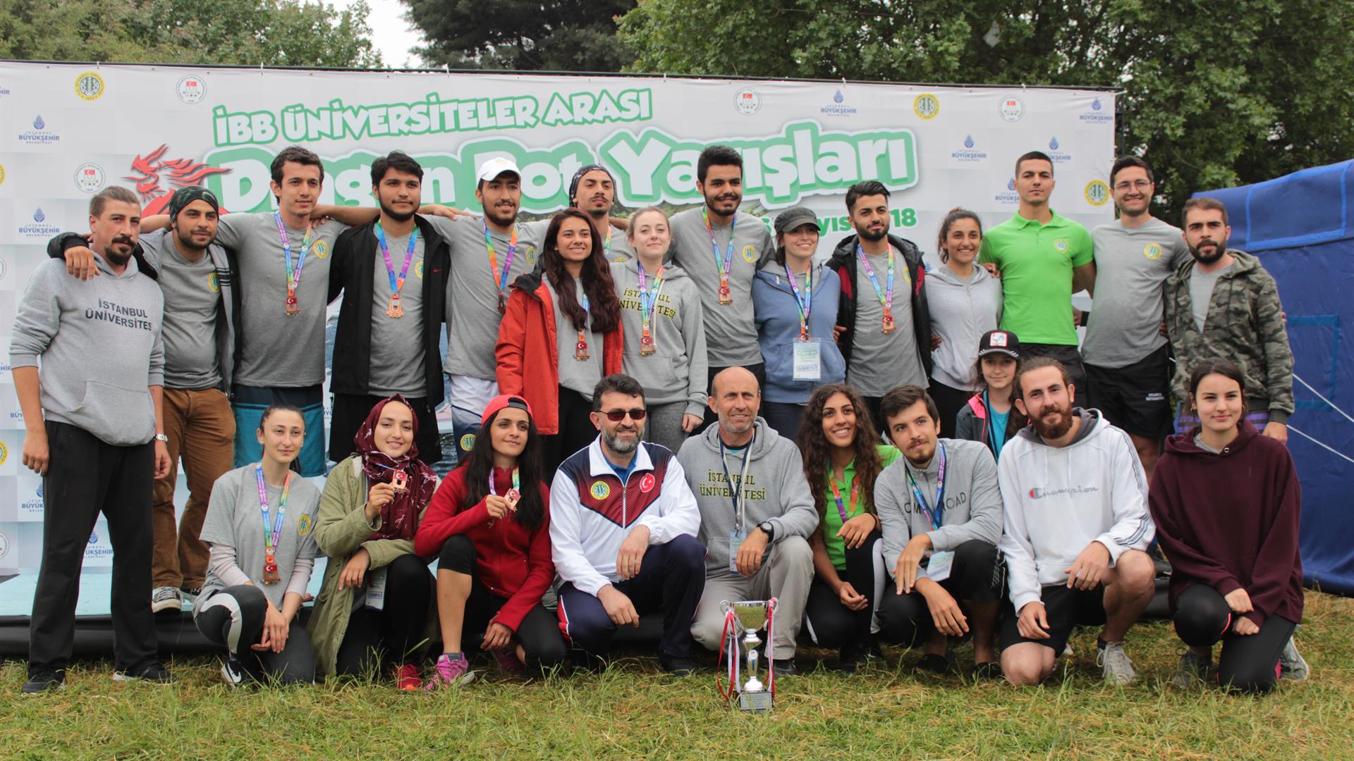 Istanbul-University-Dragon-Boat-Races-were-held