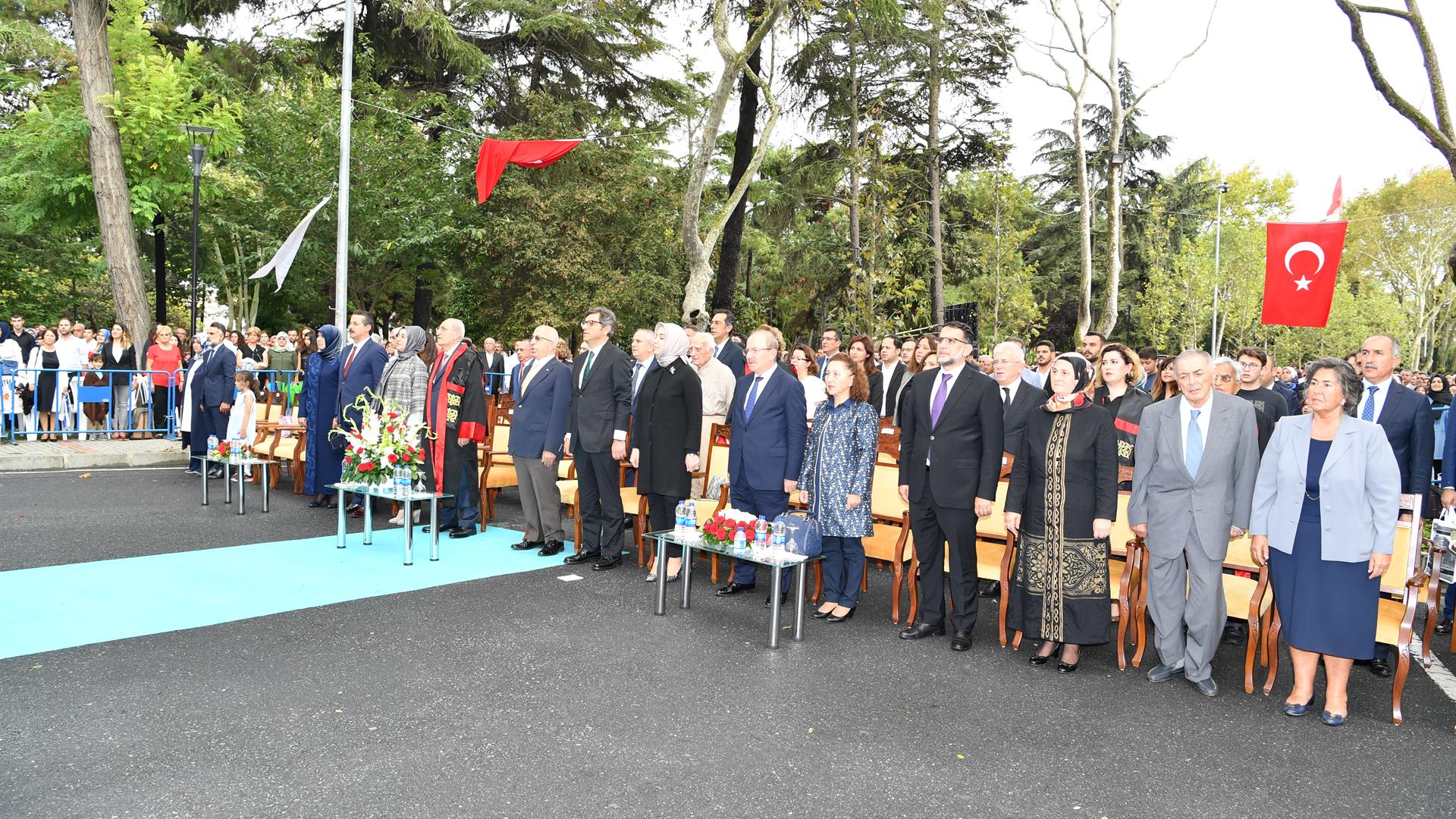 İÜ-Hukuk-Fakültesi-2018-Yılı-Mezuniyet-Töreni-Gerçekleştirildi